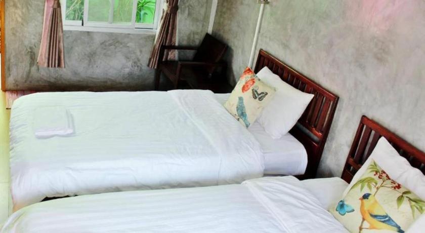 רנונג Rommai Rimnaam Resort מראה חיצוני תמונה